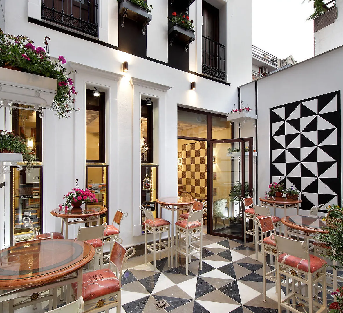 Apartment Rusticae Casa Palacete 1822 Granada Spain